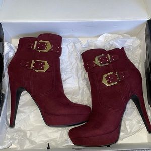 G by Guess Dalli Booties